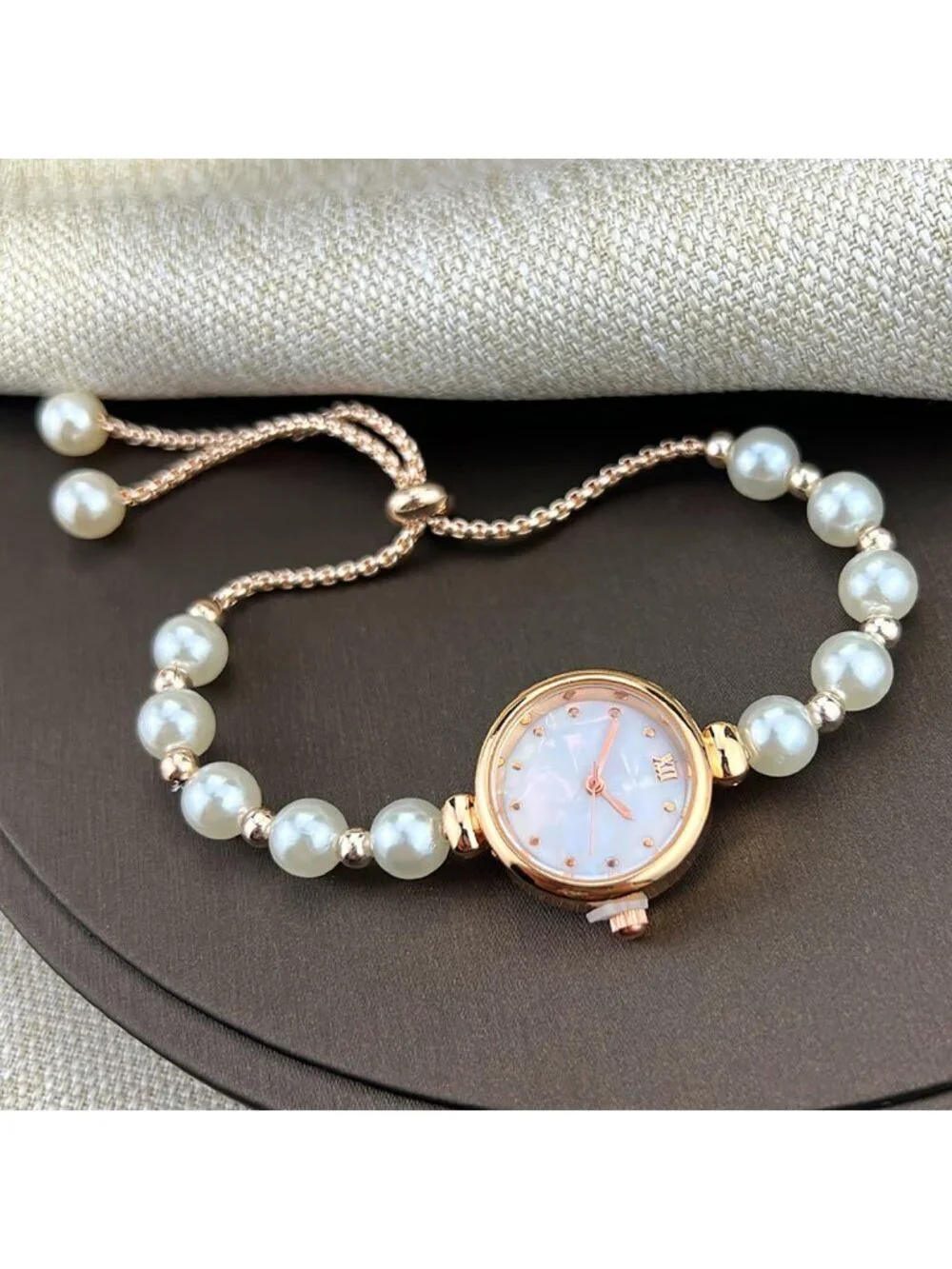 Women's White Analog Quartz Light Simple Floral Bracelet Diamond Luxury Watch